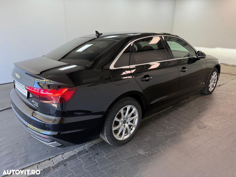 Audi A4 40 TDI quattro S tronic MHEV Advanced - 6