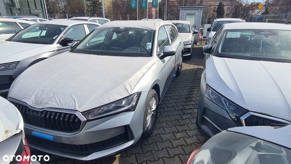 Skoda Superb 2.0 TDI SCR Essence DSG - 1