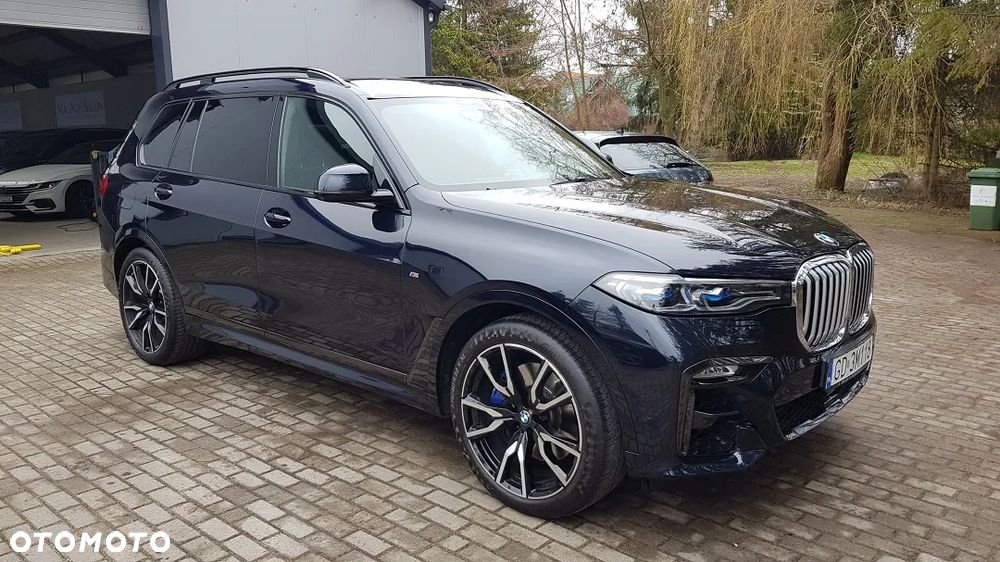 BMW X7 - 10