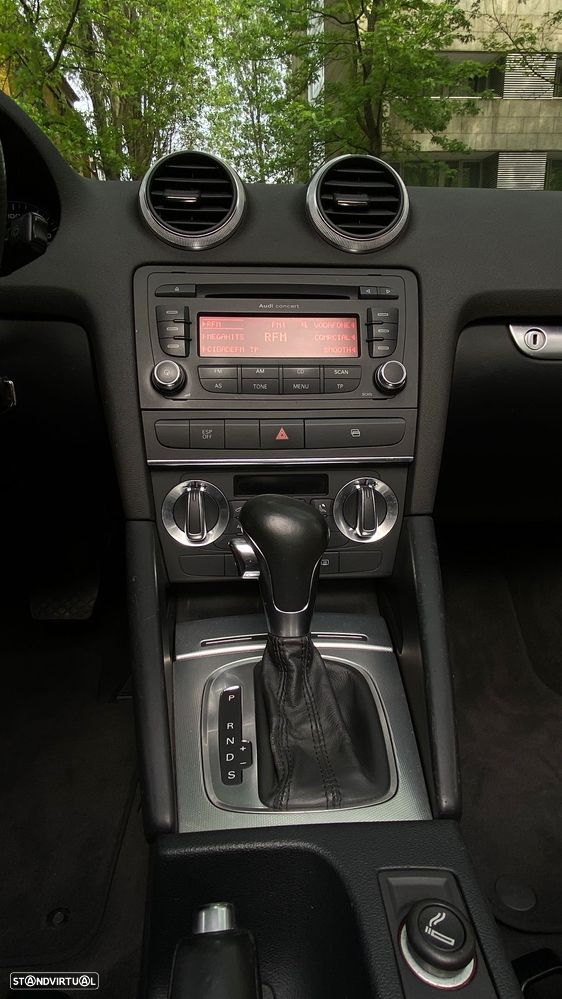 Audi A3 Cabrio 2.0 TDi Sport S tronic - 39