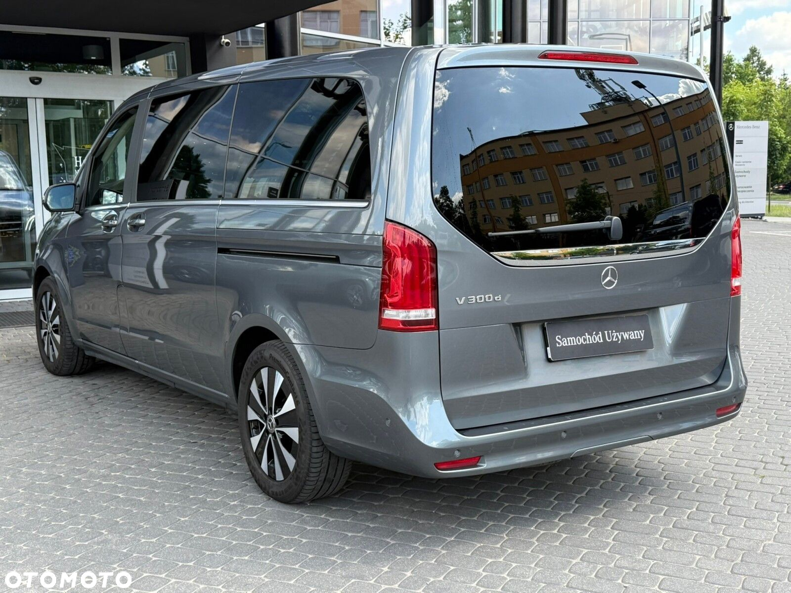 Mercedes-Benz Klasa V 300 d Avantgarde 9G-Tronic (ekstra d³) - 8
