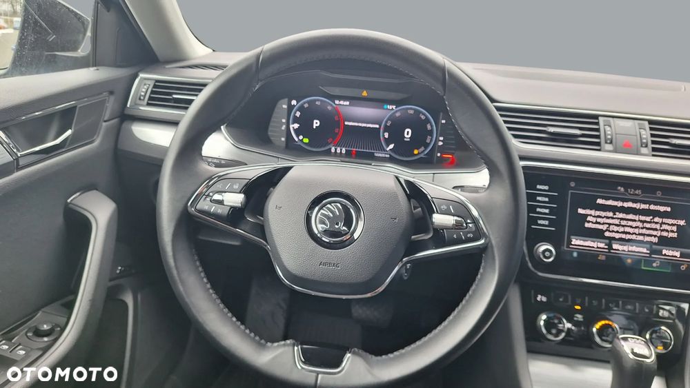 Skoda Superb 2.0 TDI SCR 4x4 Ambition DSG - 21
