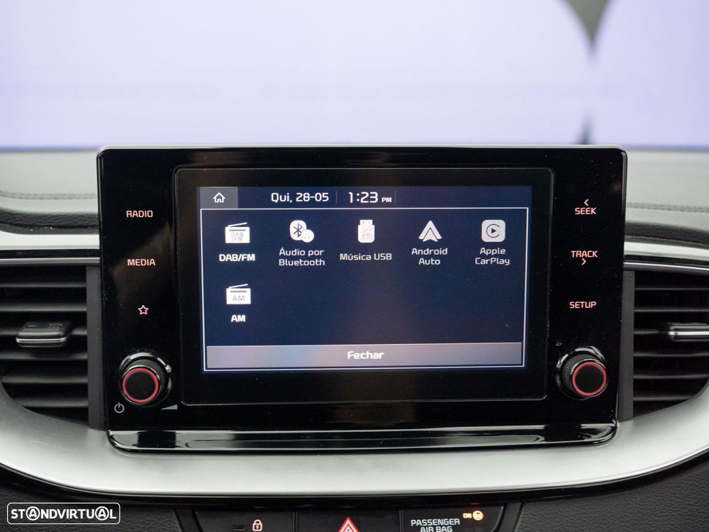 Kia Ceed SW 1.6 CRDi MHEV Dynamic - 28