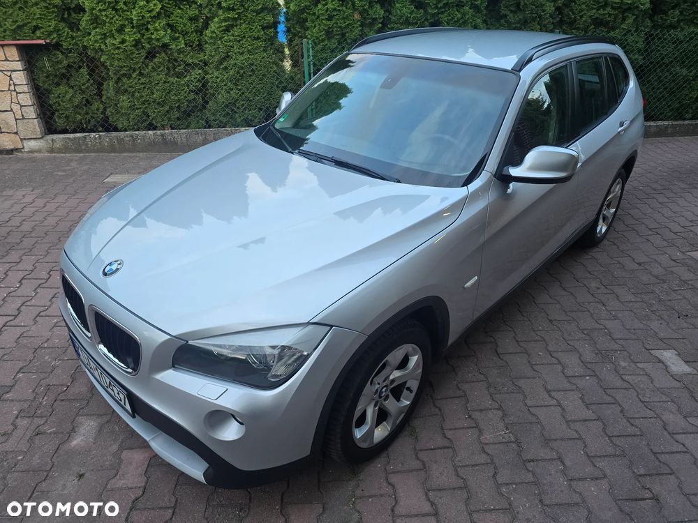 BMW X1 sDrive20i xLine - 33