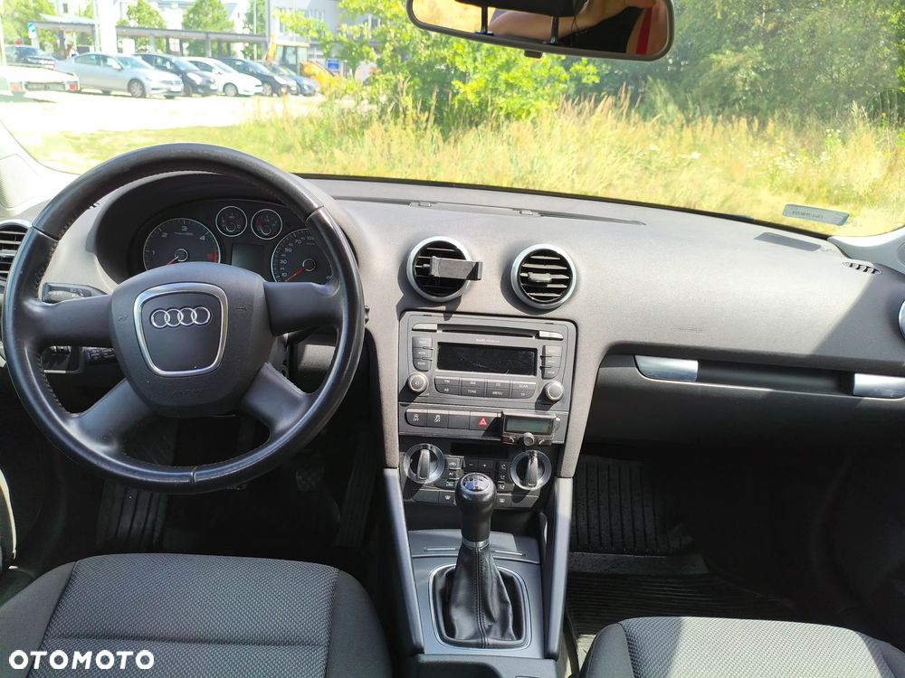 Audi A3 Sportback 1.6 TDI Attraction - 10