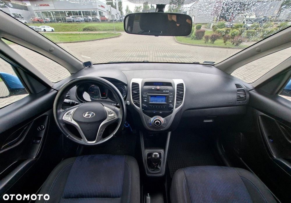 Hyundai ix20 - 22