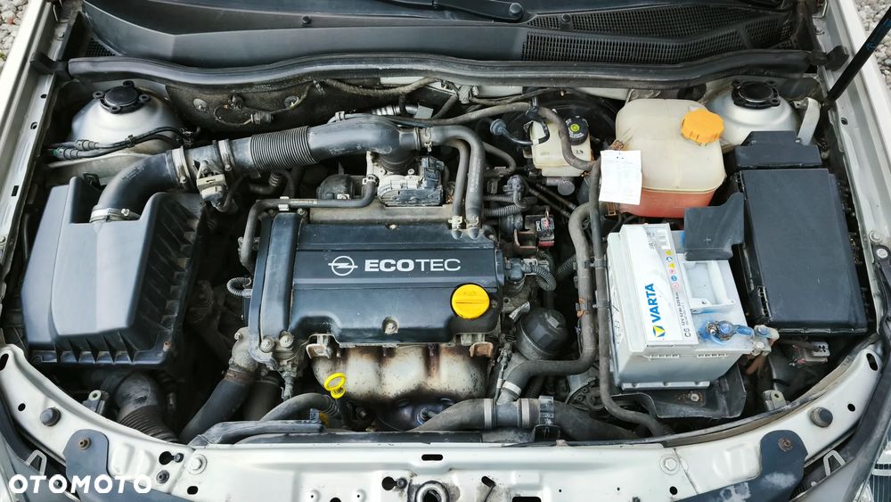 Opel Astra - 32