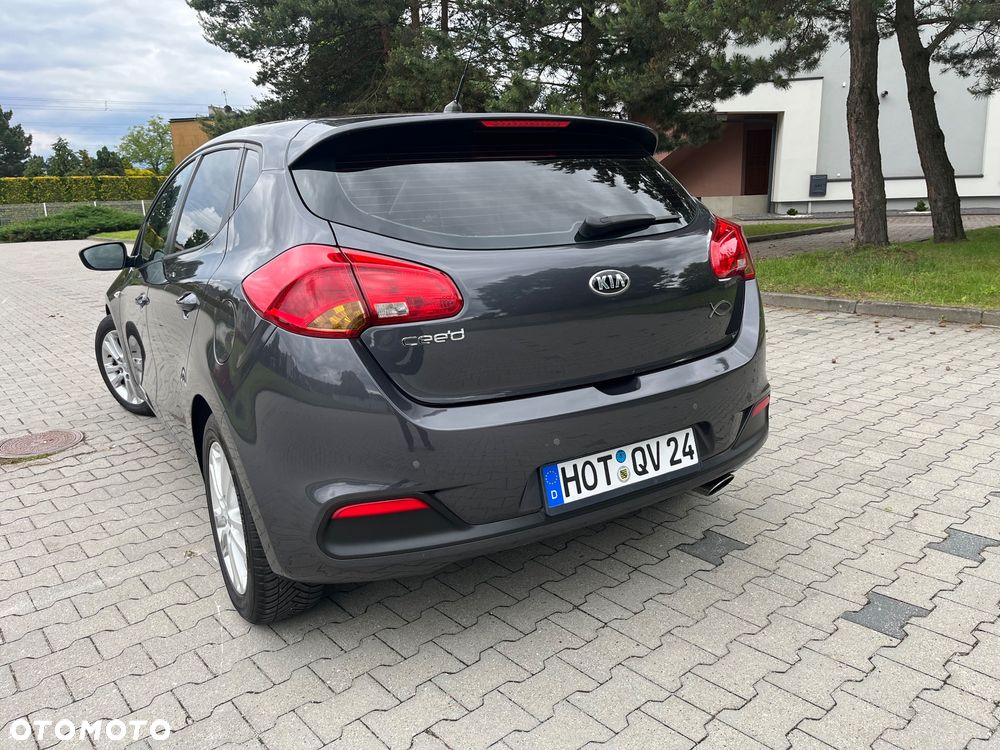 Kia Ceed 1.6 GDI Vision - 25