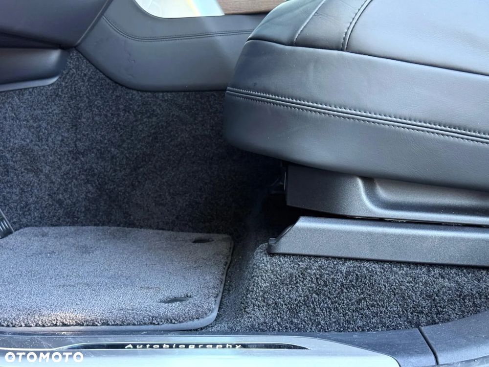 Land Rover Range Rover D350 Autobiography - 22