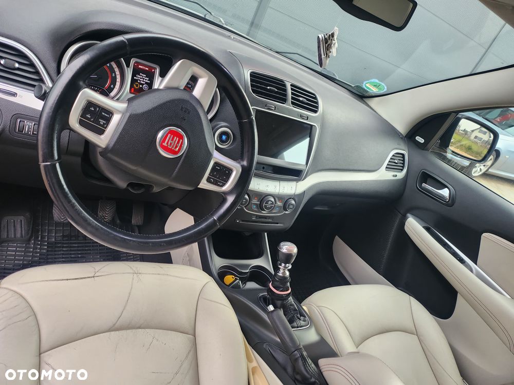 Fiat Freemont 2.0 Multijet Lounge - 9