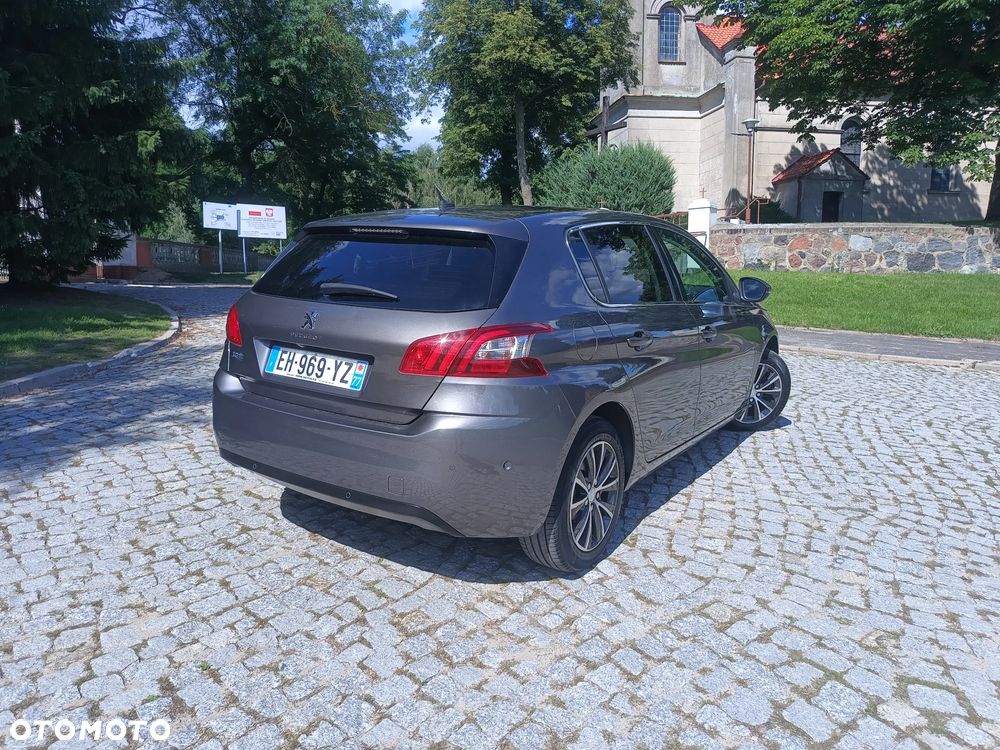 Peugeot 308 1.6 BlueHDi Allure S&S - 4