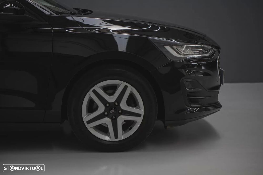 Ford Focus 1.5 TDCi ECOBlue Active - 19