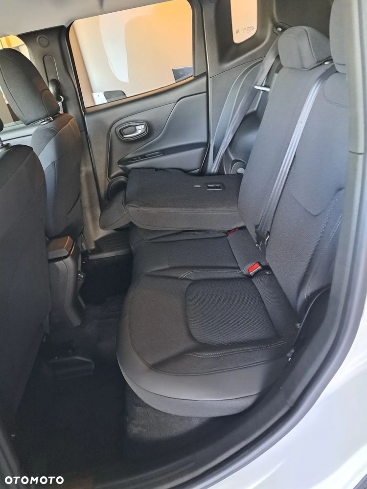 Jeep Renegade 1.5 T4 mHEV Altitude FWD S&S DCT - 8
