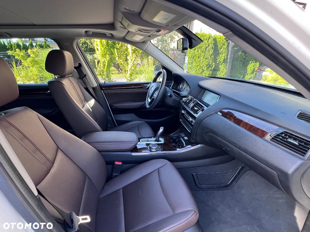 BMW X3 xDrive28i xLine sport - 12