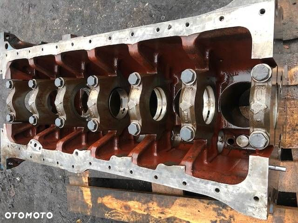 Ford New Holland 8830  - Blok Cylindrów Ford fonn-6015-da