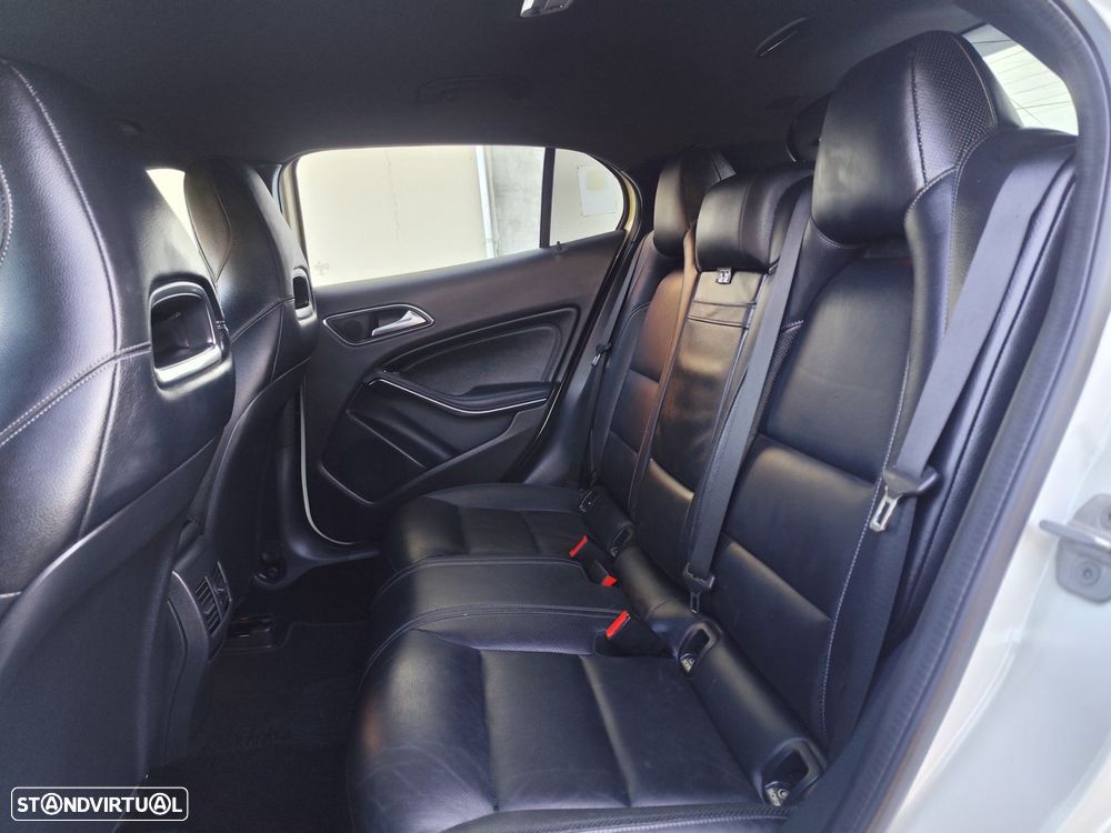 Mercedes-Benz GLA 180 CDI Urban Aut. - 28