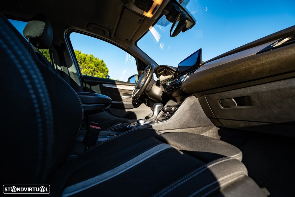 BMW 216 Active Tourer d Aut. Sport Line - 37