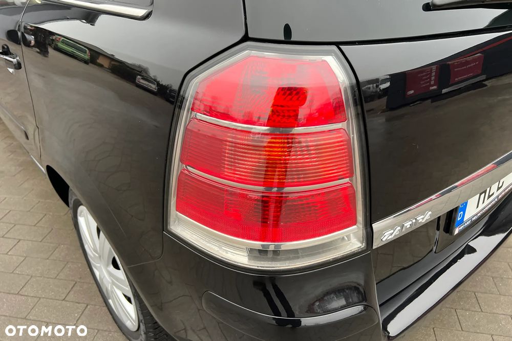 Opel Zafira 1.8 - 14