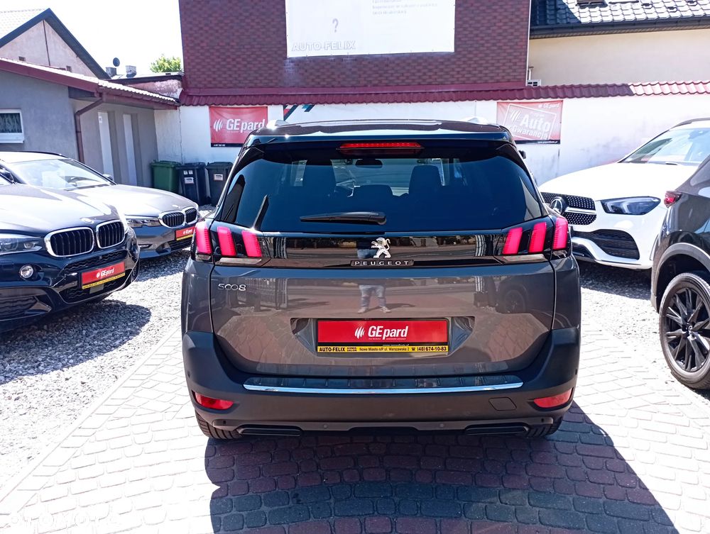 Peugeot 5008 1.6 PureTech Allure S&S EAT8 - 5