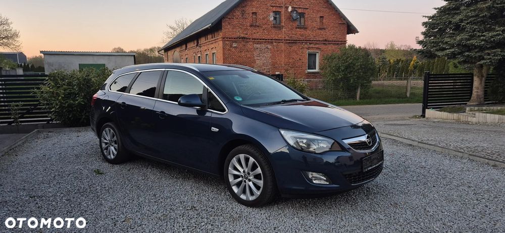 Opel Astra 1.4 T Cosmo - 8