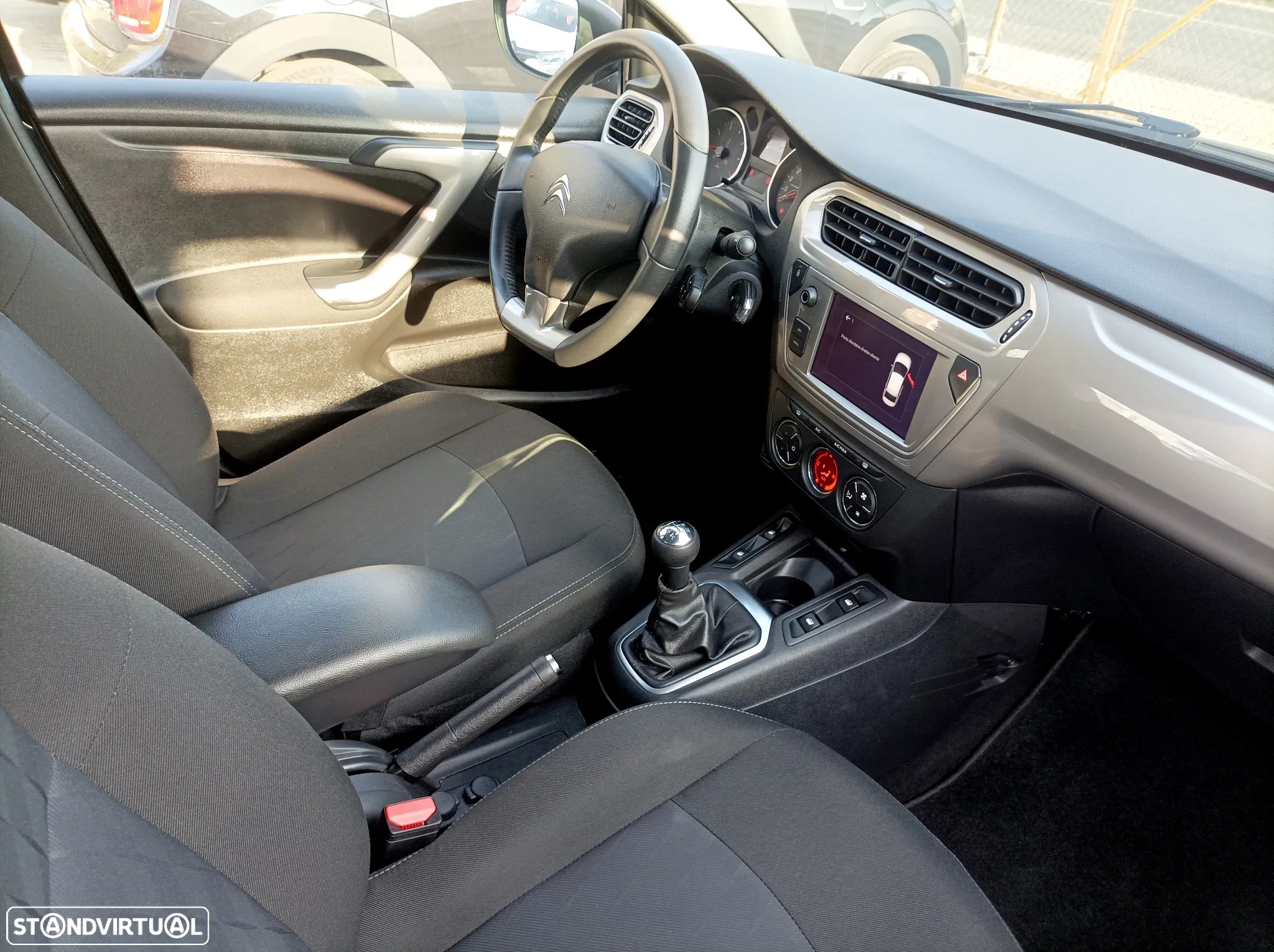Citroën C-Elysée 1.2 PureTech Shine - 8