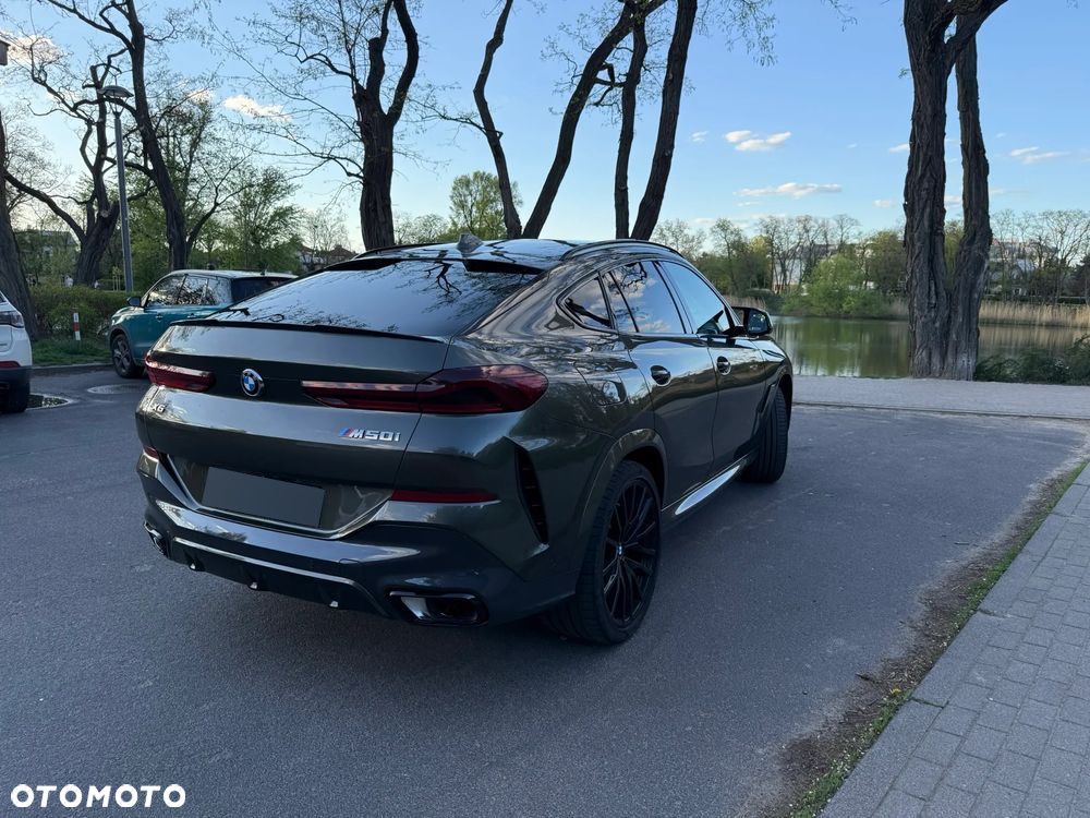 BMW X6 M50i - 6