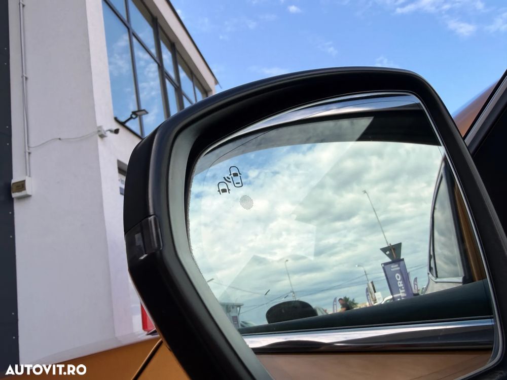 DS Automobiles DS 7 Crossback - 32