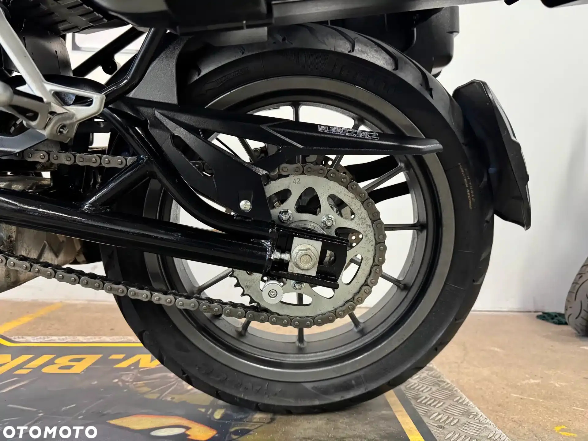 Benelli TRK 502 - 25