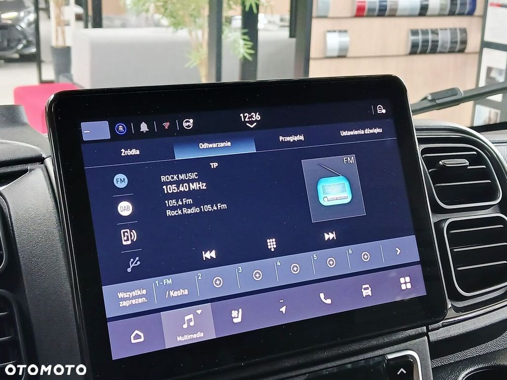 Toyota PROACEMAX - 18