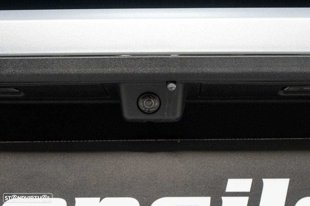 Peugeot 5008 1.2 Hybrid Allure e-DCS6 - 18