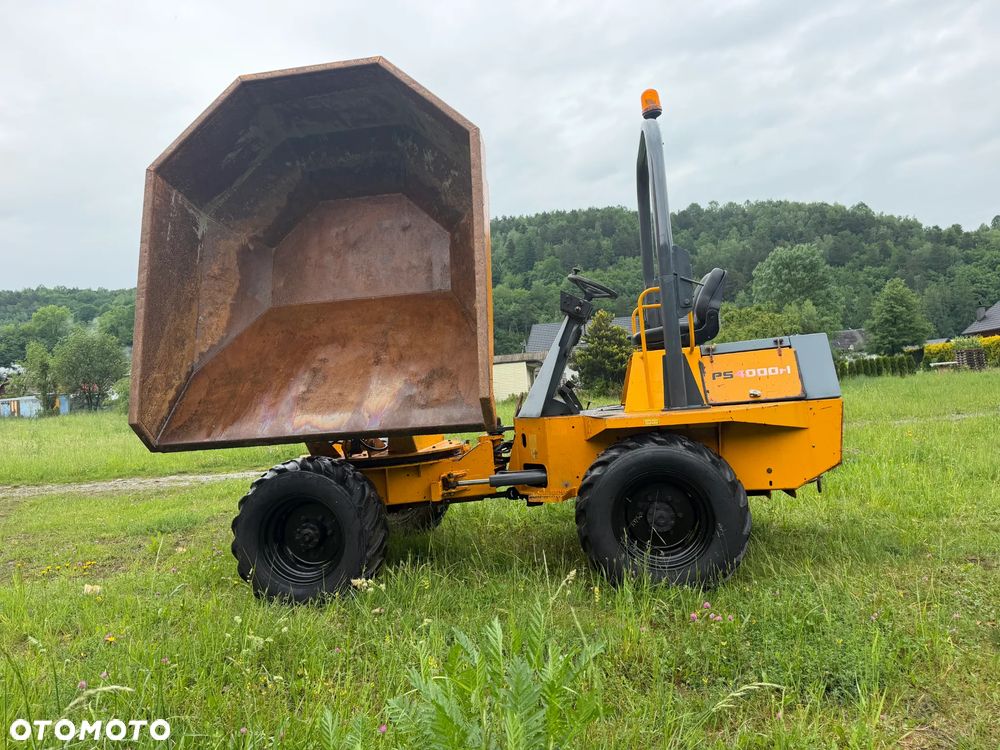 Terex 4t Benford Wozidło Budowlano-Rolnicze 4 tony ładowność. Obrotowa Koleba. 4x4 napęd. Potężna Moc silnika i Hydrauliki. Najlepszy silnik Yanmar. Maszyna Kupiona z Norweskiego Gospodarstwa Rolniczego typu Kurniki. Maszyna Zadbana! Odpala na dotyk. Skrzynia Automatyczna REWERS+Szybka wolna jazda. Pełny Oryginał. Serwisowane w Dekra Norweska! Hamulce brzytwa. Maszyna Woziła lekkie ładunki. Maszyna nie była katowana! Wielka Okazja. Wszystko w pełnym Oryginale. Niski przebieg 1898mtg - 6