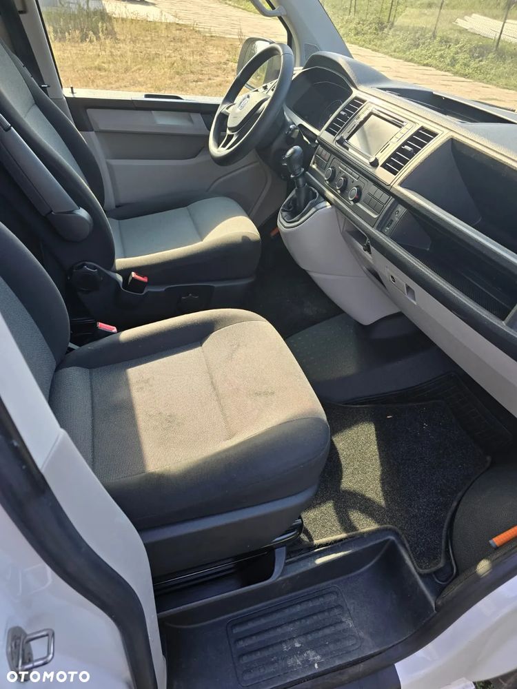 Volkswagen Transporter - 19