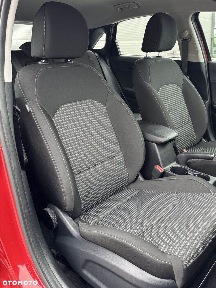 Kia Ceed 1.5 T-GDI M DCT - 23