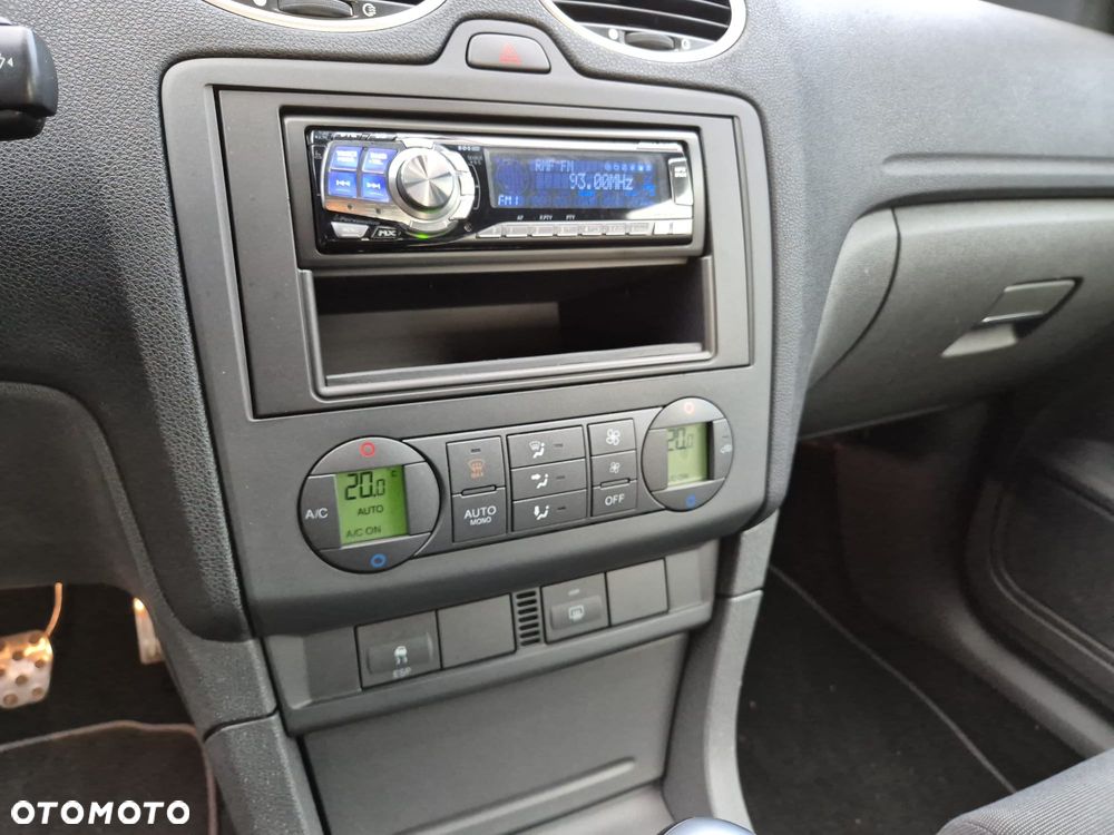 Ford Focus 2.5 ST - 21