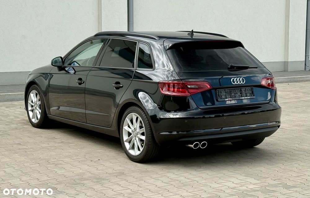 Audi A3 Sportback 2.0 TDI S tronic design - 15