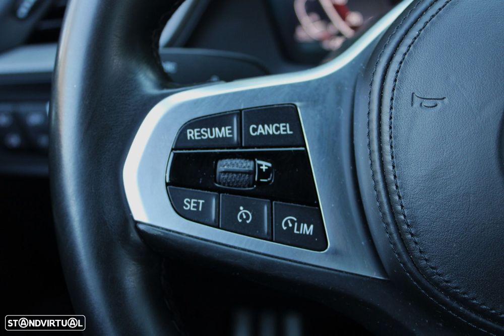 BMW 116 d Pack Desportivo M Auto - 22