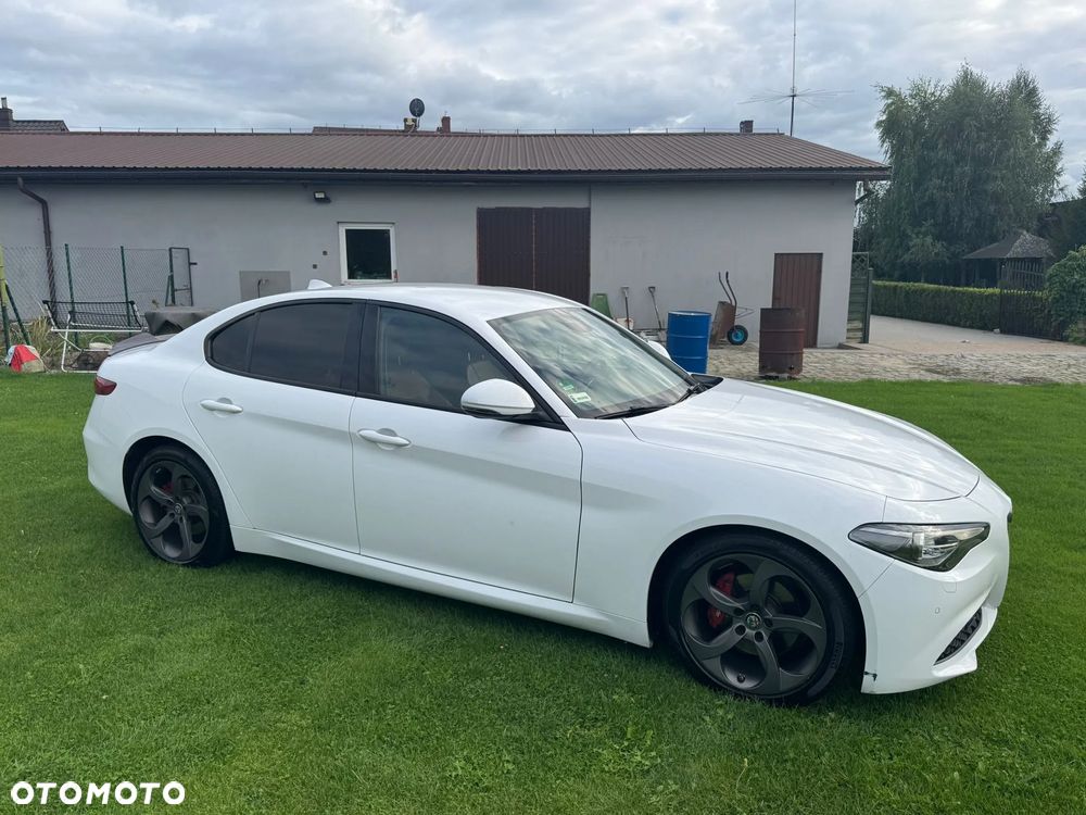 Alfa Romeo Giulia 2.2 D Turbo Super - 7