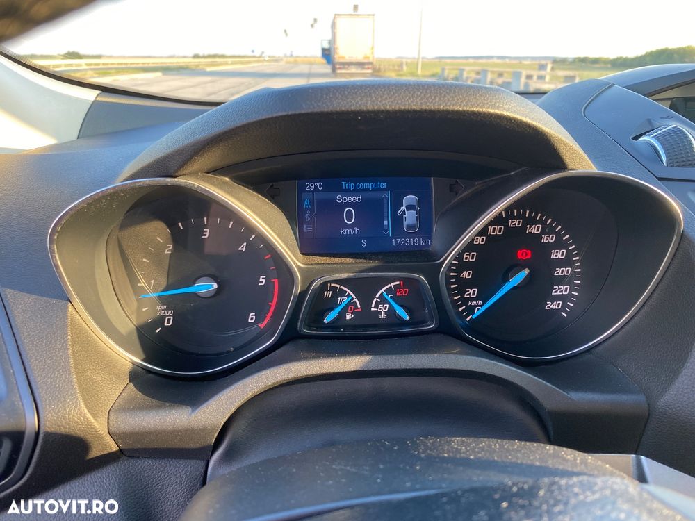 Ford Kuga 2.0 TDCi 4WD Titanium - 5