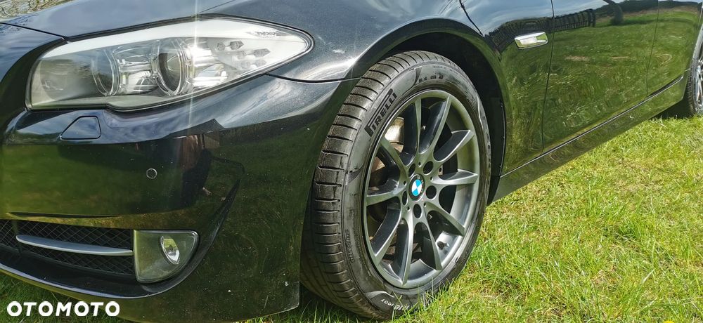 BMW Seria 5 2011 photo 3