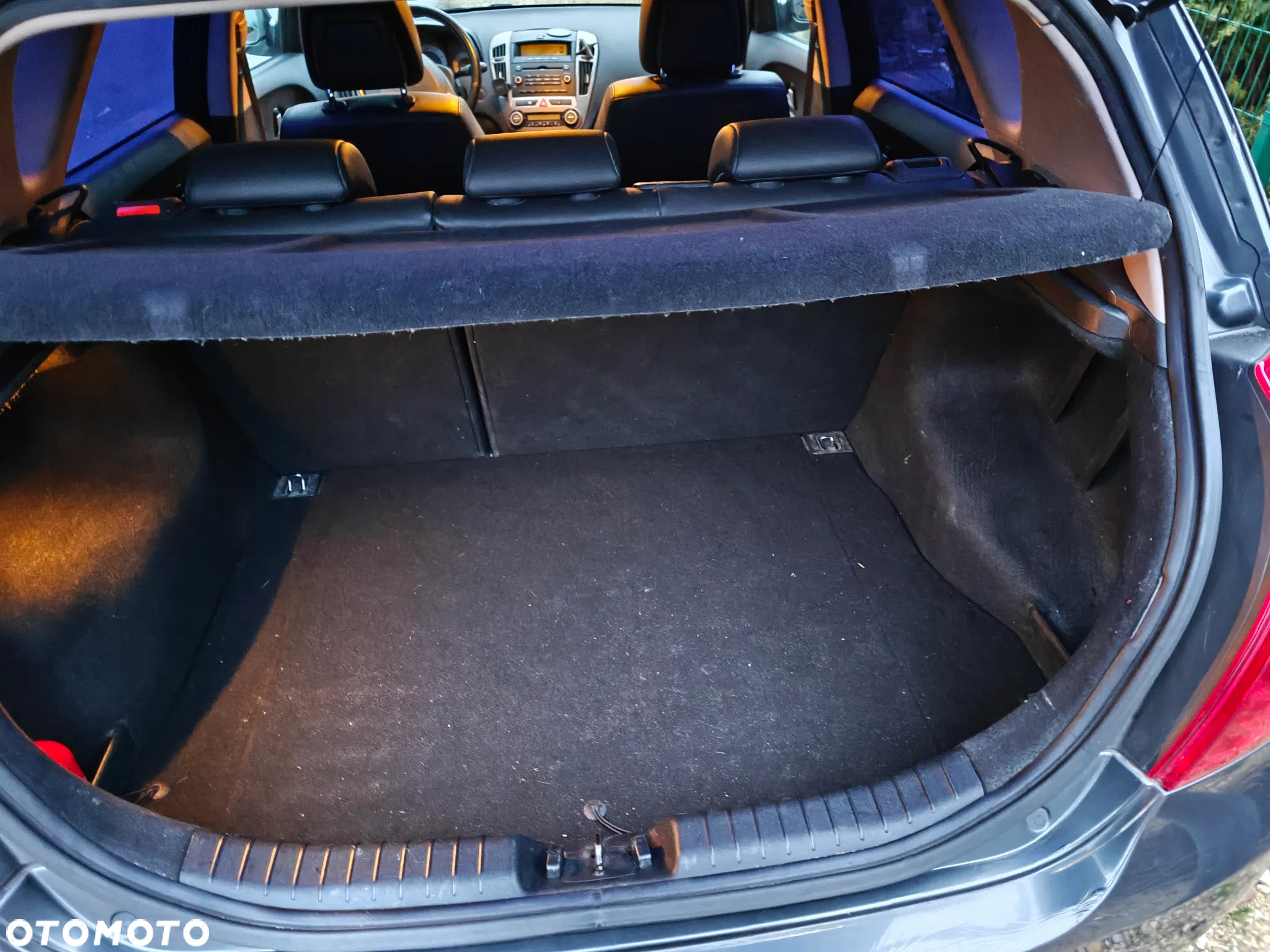 Kia Ceed - 8