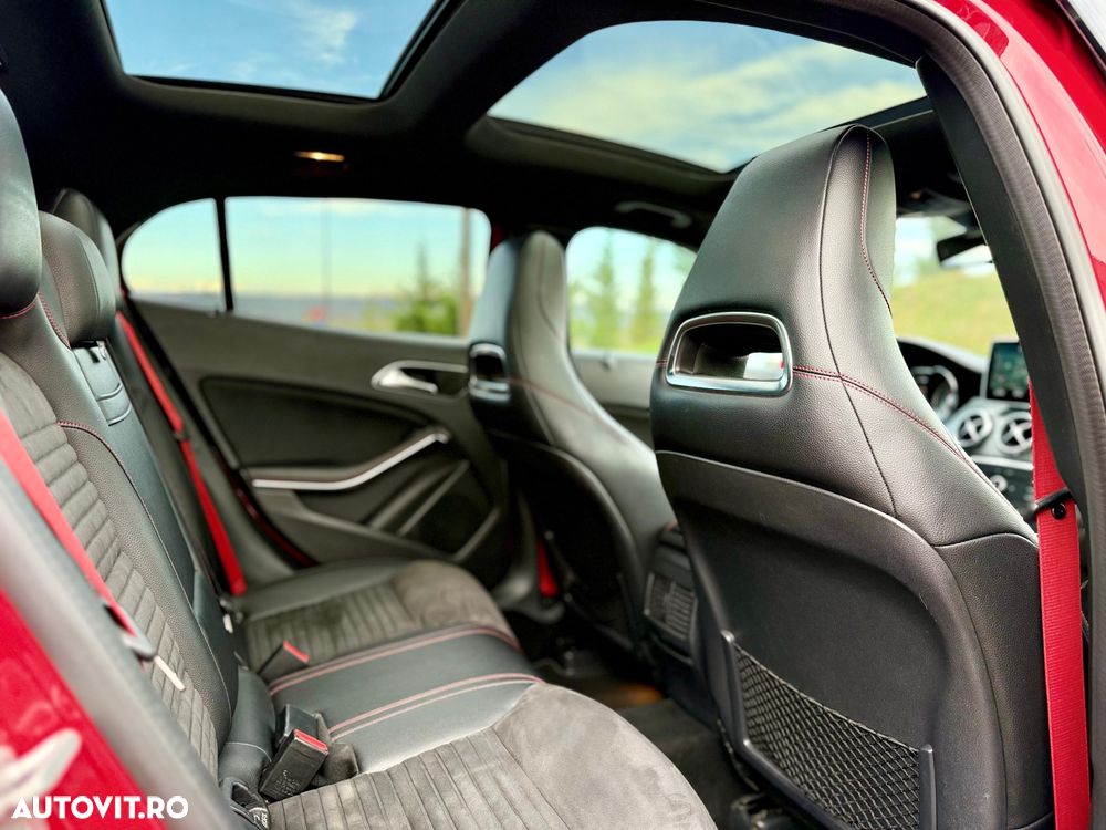 Mercedes-Benz GLA 200 7G-DCT AMG Line - 22