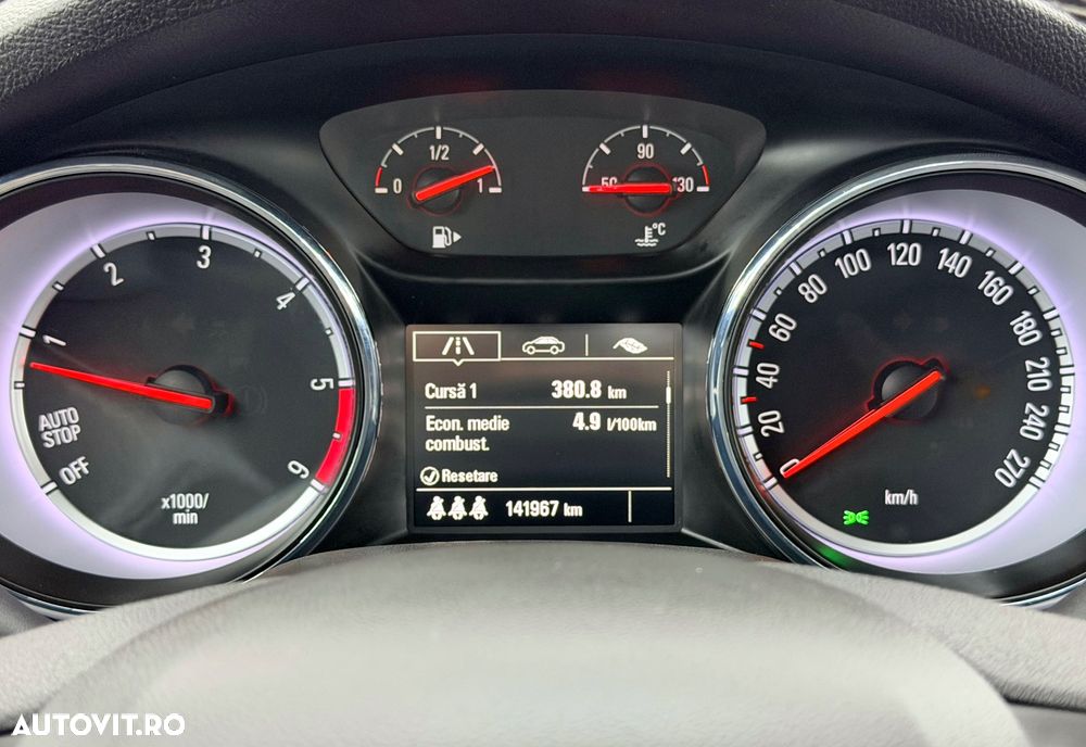 Opel Astra 1.6 CDTI ECOTEC Dynamic - 26