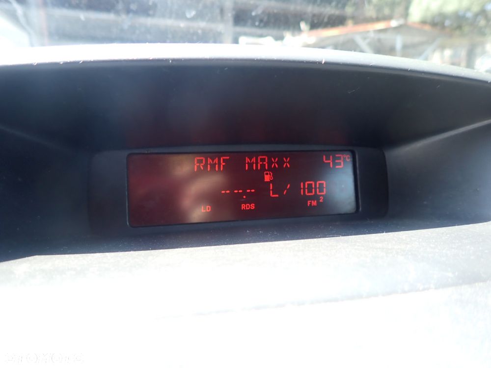 CZĘŚCI - Citroen C2 1,4 73KM 10 FST3 HB 3D 5B lakier KMH KMHC 2007r. INDEX - 10198 - 11