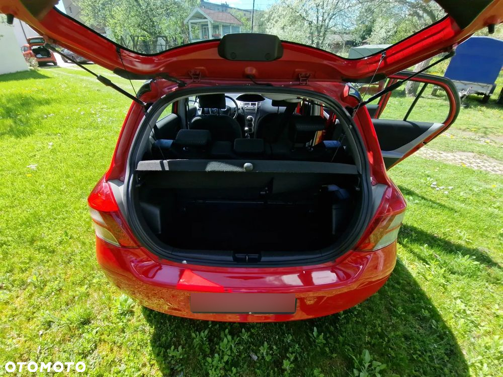 Toyota Yaris 1.33 Luna - 5