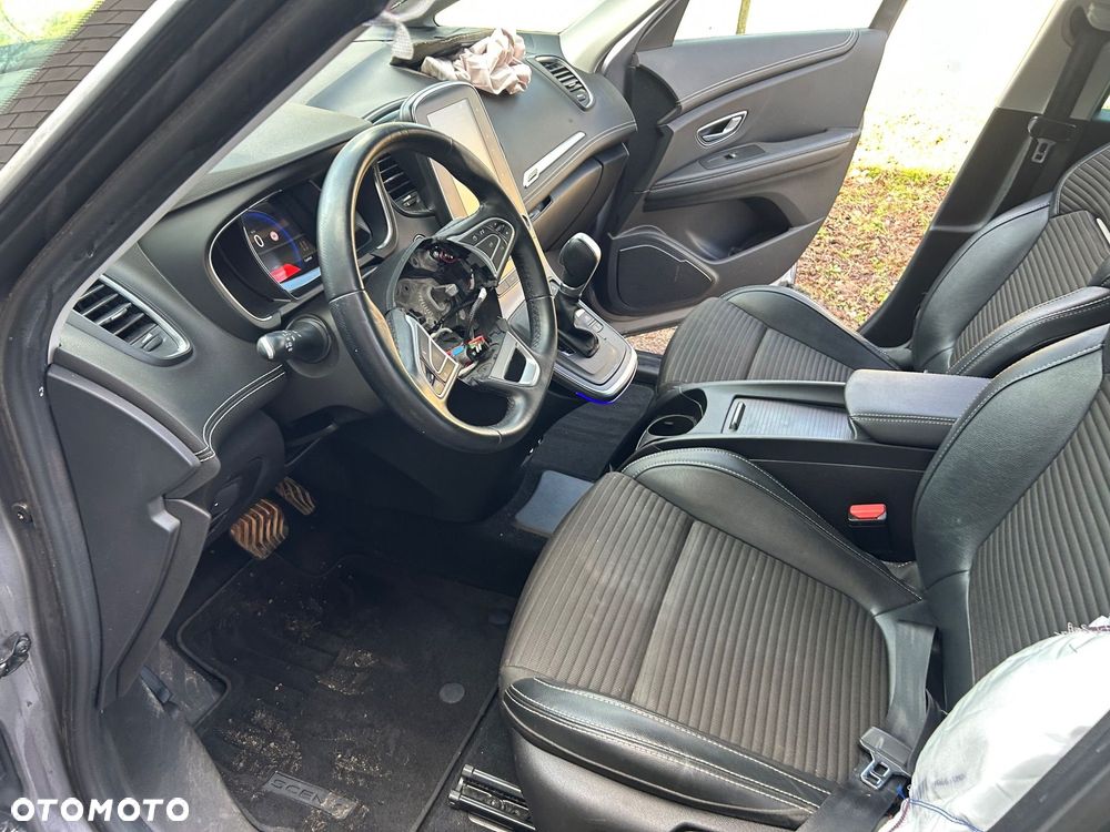 Renault Scenic - 34