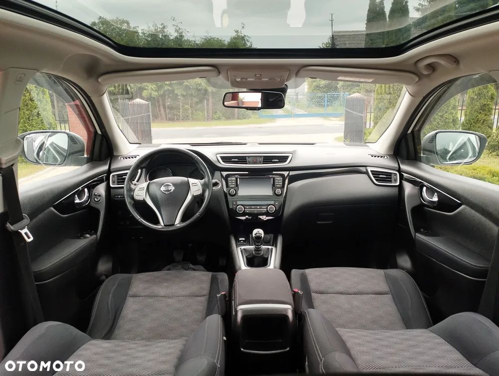 Nissan Qashqai 1.6 DIG-T N-Connecta - 7