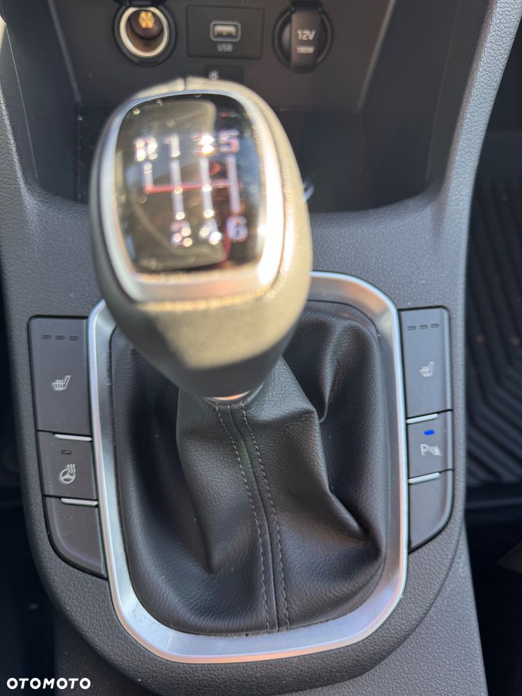 Hyundai i30 - 12