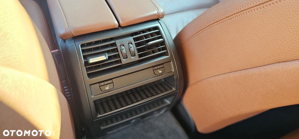 BMW Seria 5 520d - 15
