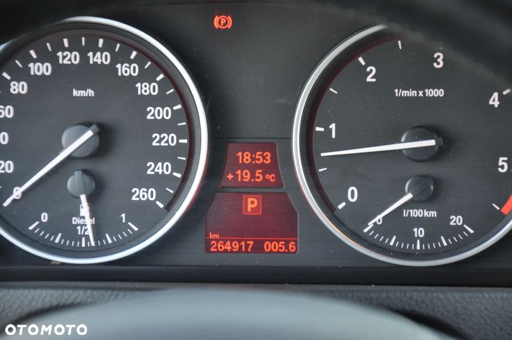BMW X5 xDrive30d Edition 10 Jahre - 23