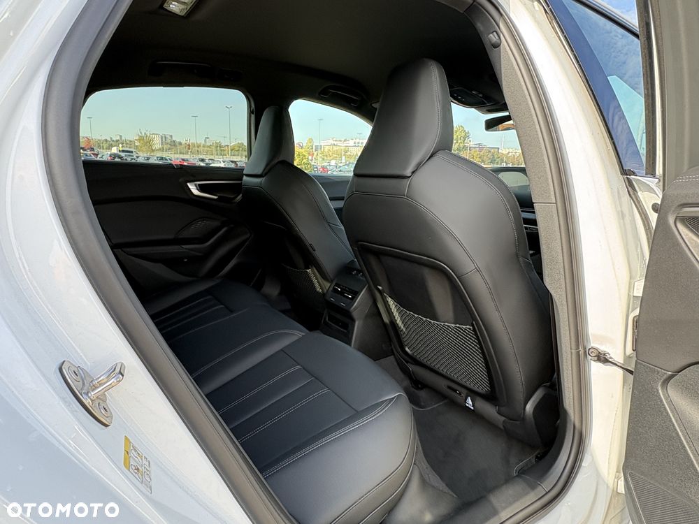 Audi A5 Limousine - 25